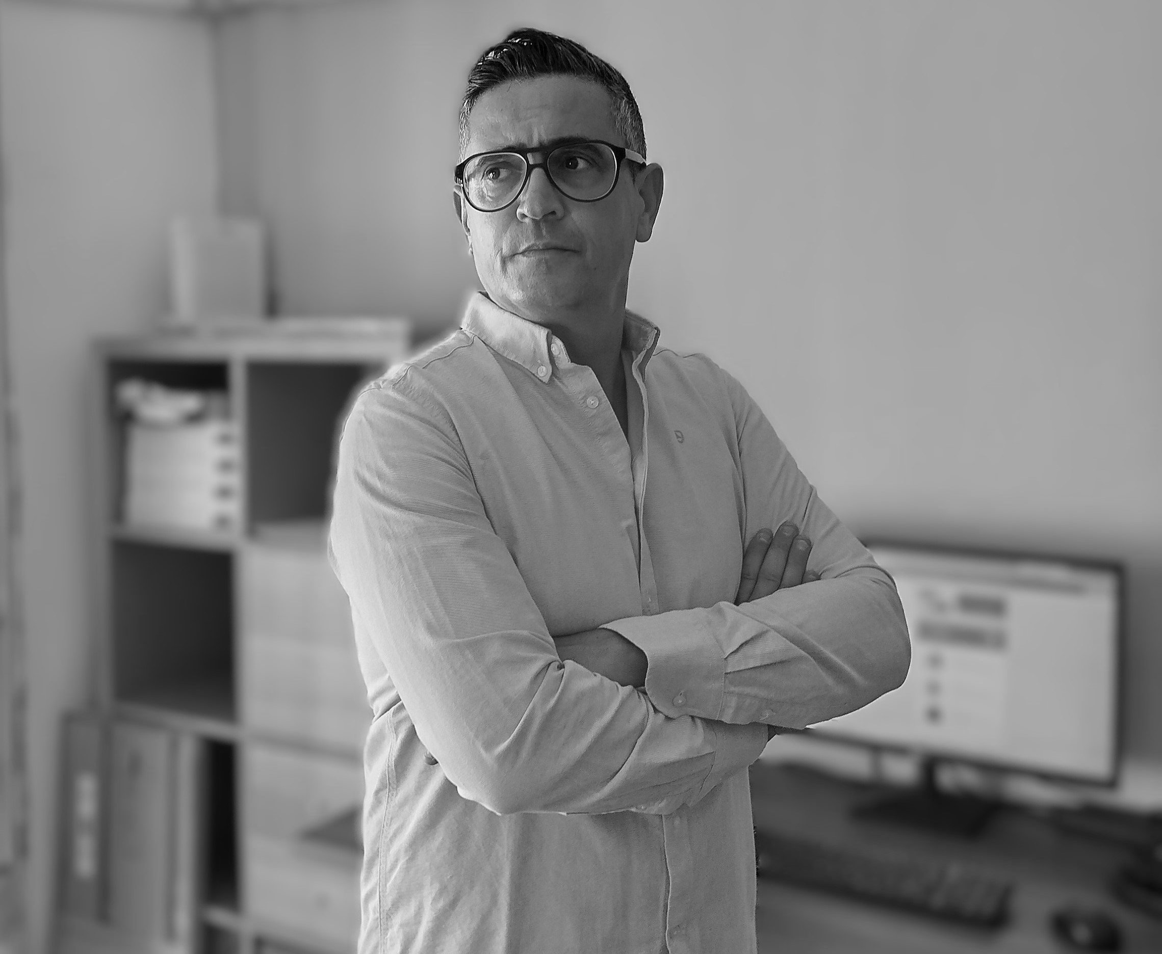 Raúl Cañadas Navarro - Arquitecto Técnico especialista en certificados energéticos Almería